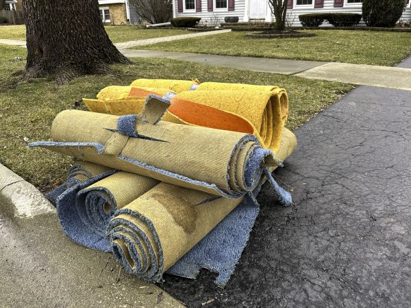 Carpet Haul Away Service in Clifton Park